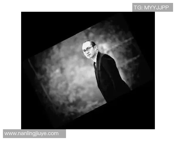 重庆篮球队的奋斗之路：一段激情与坚持交织的篮球纪实故事